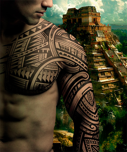 stil tattoo polinezia mujhina na fone piramidi